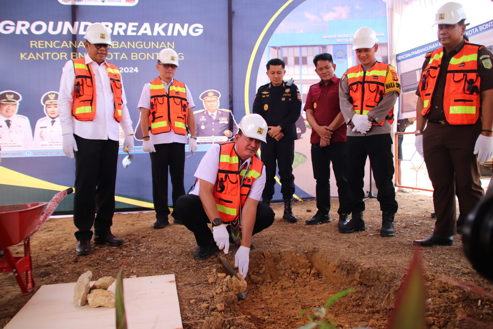 Audiensi Kepala BNNP Kaltim ke Pemkab Kutai Kartanegara