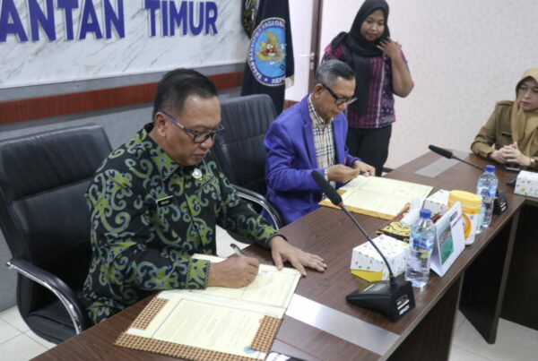 PENANDATANGANAN NOTA KESEPAKATAN ANTARA BNNP KALTIM DAN MITRA SAMARINDA